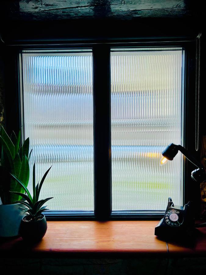 Loft 11 Stunning Luxury Nyc Loft Style Interior Designed 2Bd Apartment Excellent City Centre Location Mezzanine Cinema Room Designer Furniture Amazing Space ダグラス エクステリア 写真