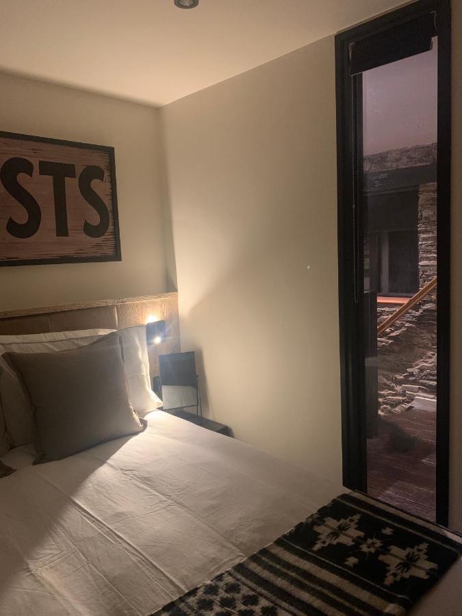 Loft 11 Stunning Luxury Nyc Loft Style Interior Designed 2Bd Apartment Excellent City Centre Location Mezzanine Cinema Room Designer Furniture Amazing Space ダグラス エクステリア 写真